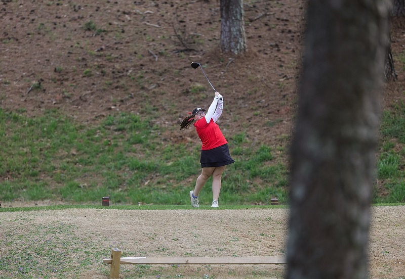 Read more about the article Girls Golf’s Wesleigh Myers Named Athlete of the Week