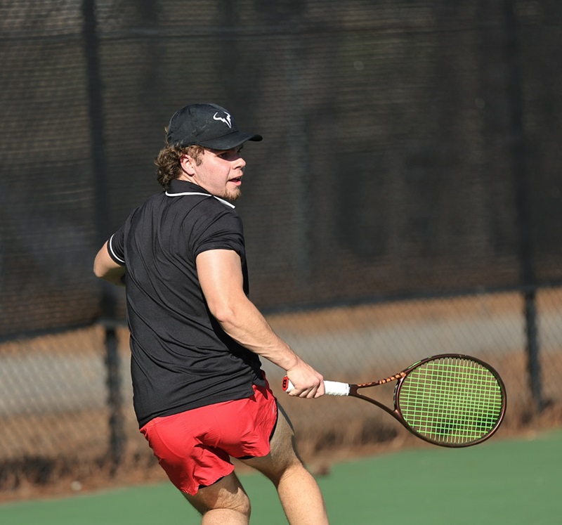 Read more about the article Men’s Tennis’ Peyton Garrett Named Athlete of the Week